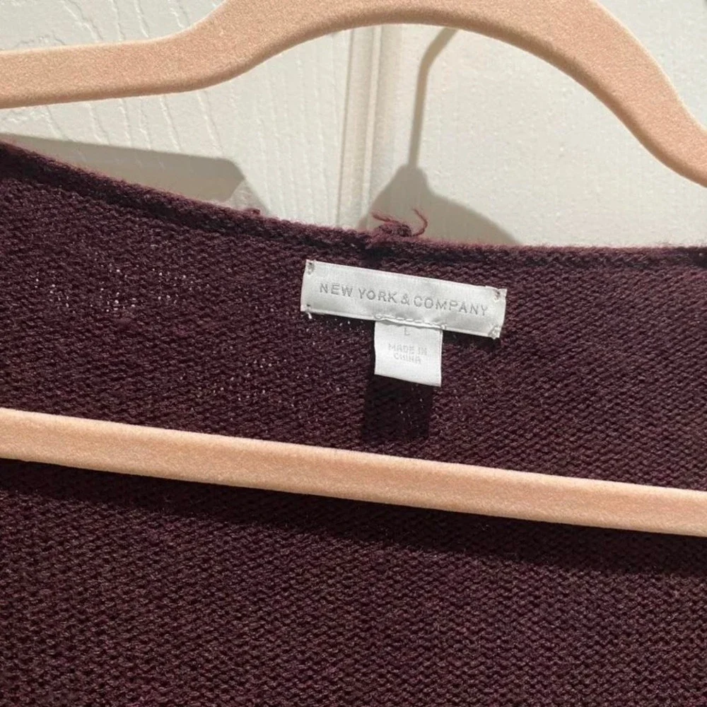 New York & Company burgundy long‎ cardigan with pockets and hoodie